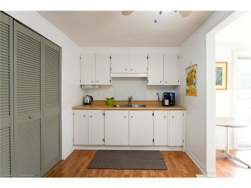 99 Linden Lane, Innisfil, ON - Indoor Photo Showing Kitchen With Double Sink