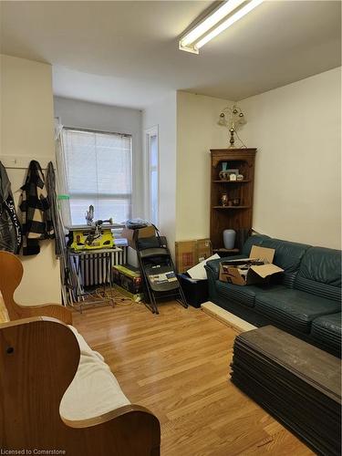 50 Batavia Avenue, Toronto, ON - Indoor Photo Showing Living Room