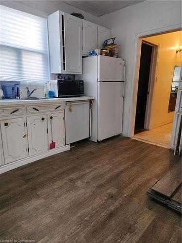 50 Batavia Avenue, Toronto, ON - Indoor Photo Showing Kitchen