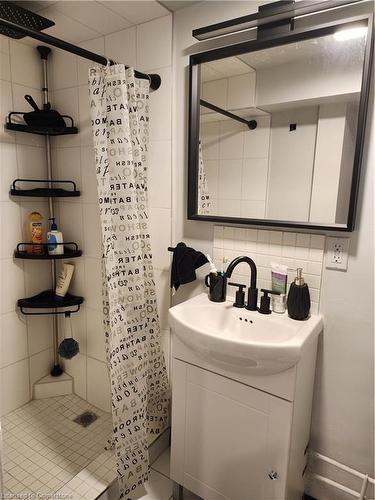 50 Batavia Avenue, Toronto, ON - Indoor Photo Showing Bathroom