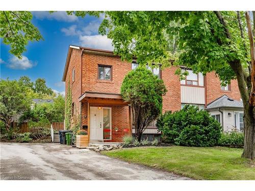 7 Veery Place, Toronto, ON - Outdoor