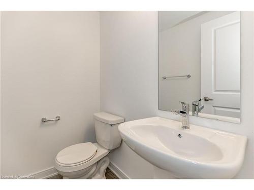 61 Red Maple Lane, Barrie, ON - Indoor Photo Showing Bathroom