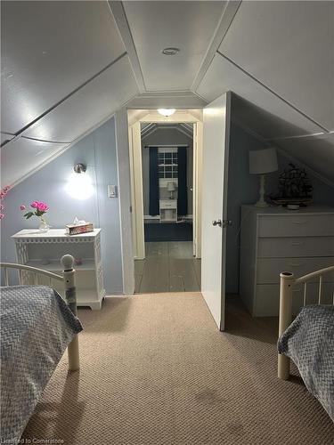 376 Elmwood Avenue, Crystal Beach, ON - Indoor Photo Showing Bedroom