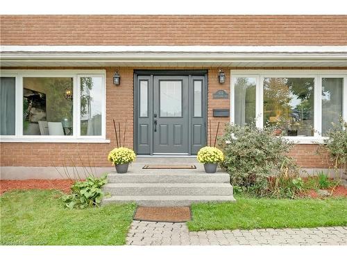 414 Southland Crescent, Oakville, ON - Outdoor