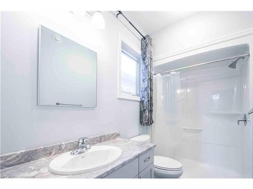 91 Northumberland Boulevard, Quinte West, ON - Indoor Photo Showing Bathroom