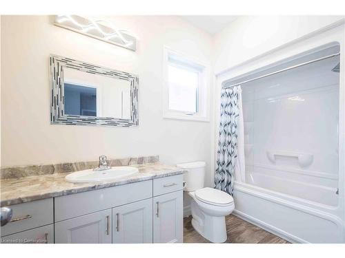 91 Northumberland Boulevard, Quinte West, ON - Indoor Photo Showing Bathroom