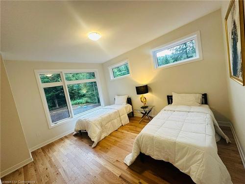 1049 Greensview Drive, Huntsville, ON - Indoor Photo Showing Bedroom