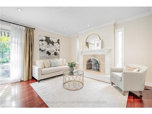 1428 Petrie Way, Mississauga, ON - Indoor Photo Showing Living Room With Fireplace