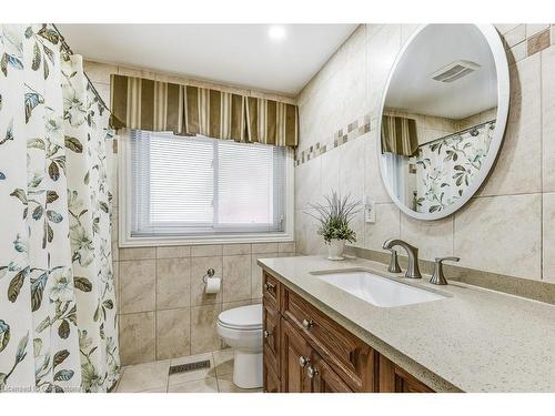 1636 Glen Rutley Circle, Mississauga, ON - Indoor Photo Showing Bathroom