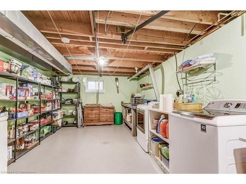 1636 Glen Rutley Circle, Mississauga, ON - Indoor Photo Showing Basement