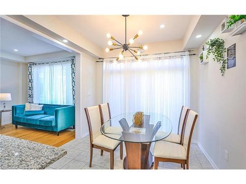 312 Bedrock Drive, Hamilton, ON - Indoor Photo Showing Dining Room