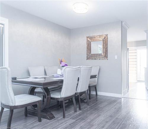 16 Dowden Avenue, Brantford, ON - Indoor Photo Showing Dining Room