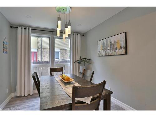 76 Queensdale Crescent, Guelph, ON - Indoor Photo Showing Dining Room