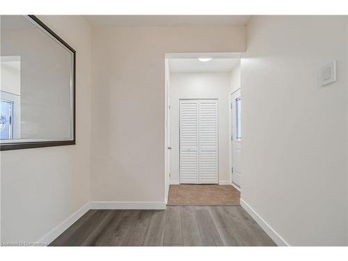 22-5286 Bromley Road, Burlington, ON - Indoor Photo Showing Other Room