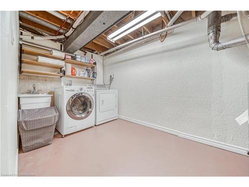 22-5286 Bromley Road, Burlington, ON - Indoor Photo Showing Laundry Room