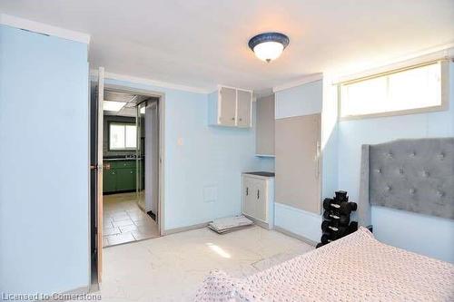 681 Crescent Road, Fort Erie, ON - Indoor Photo Showing Bedroom