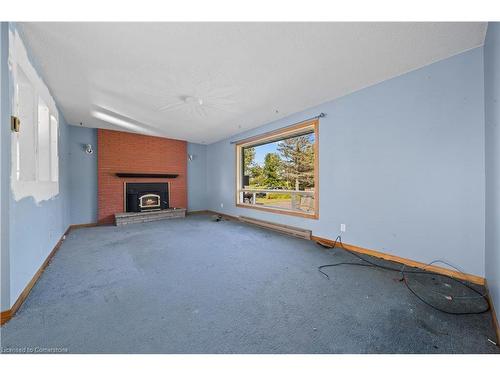 3062 Old Hwy 17, Clarence-Rockland, ON - Indoor With Fireplace