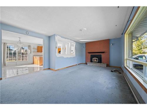 3062 Old Hwy 17, Clarence-Rockland, ON - Indoor With Fireplace