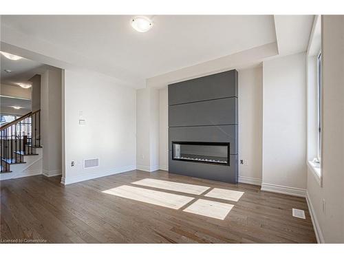 3273 Sixth Line, Oakville, ON - Indoor Photo Showing Living Room With Fireplace