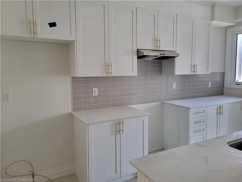 3273 Sixth Line, Oakville, ON - Indoor Photo Showing Kitchen