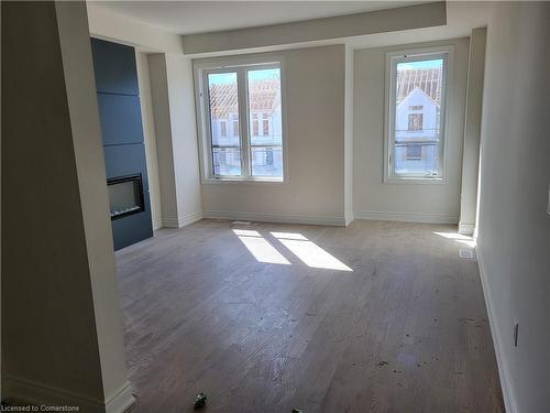 3273 Sixth Line, Oakville, ON - Indoor Photo Showing Other Room With Fireplace