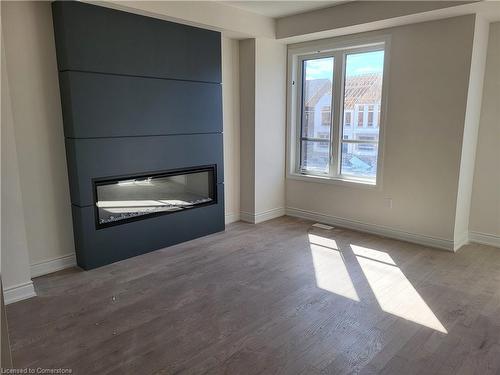 3273 Sixth Line, Oakville, ON - Indoor Photo Showing Living Room With Fireplace