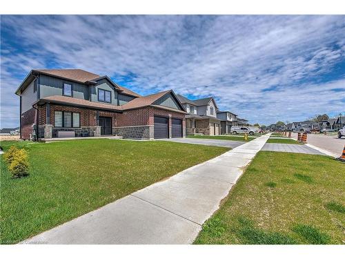 82 Optimist Drive, Talbotville, ON - Outdoor With Deck Patio Veranda With Facade