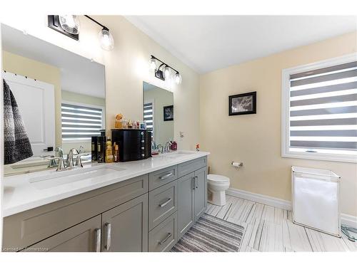 82 Optimist Drive, Talbotville, ON - Indoor Photo Showing Bathroom