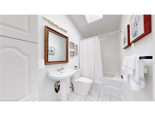 11 Abell Drive, Brampton, ON - Indoor Photo Showing Bathroom