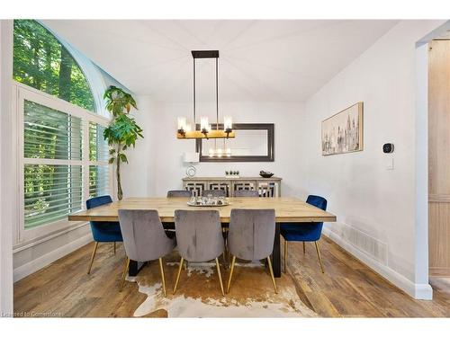 1958 Forest Valley Drive, Innisfil, ON - Indoor Photo Showing Dining Room