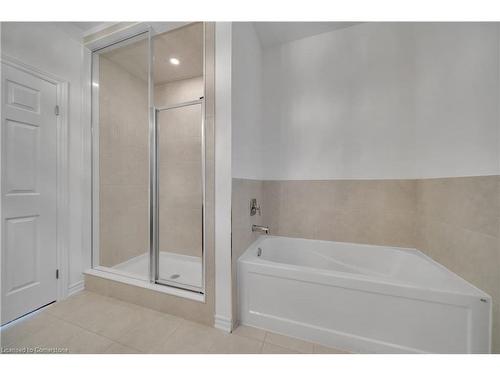 1 Copeman Avenue, Brantford, ON - Indoor Photo Showing Bathroom