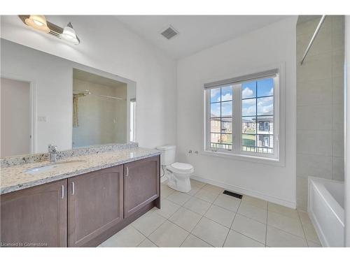 1 Copeman Avenue, Brantford, ON - Indoor Photo Showing Bathroom