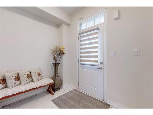 32 Sugarmay Avenue Avenue, Thorold, ON - Indoor Photo Showing Other Room