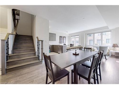 32 Sugarmay Avenue Avenue, Thorold, ON - Indoor Photo Showing Dining Room