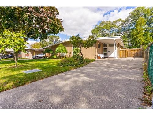 32 Pynford Crescent, Toronto, ON - Outdoor