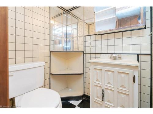 32 Pynford Crescent, Toronto, ON - Indoor Photo Showing Bathroom