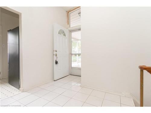 32 Pynford Crescent, Toronto, ON - Indoor Photo Showing Other Room