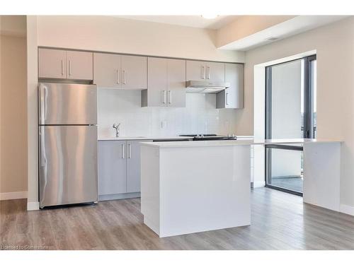 1502-15 Queen Street S, Hamilton, ON - Indoor Photo Showing Kitchen