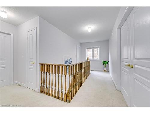 199 Mcknight Avenue, Waterdown, ON - Indoor Photo Showing Other Room