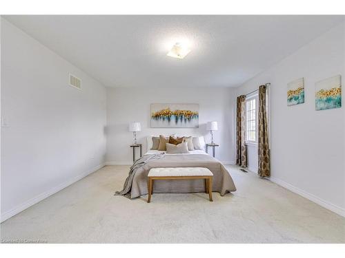 199 Mcknight Avenue, Waterdown, ON - Indoor Photo Showing Bedroom