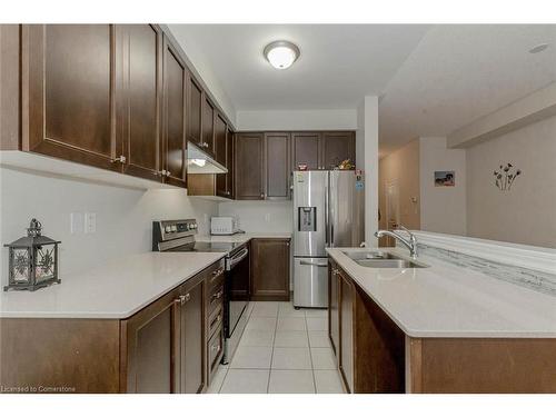 89 Finegan Circle, Brampton, ON - Indoor Photo Showing Kitchen With Stainless Steel Kitchen With Double Sink