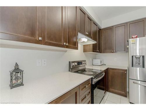 89 Finegan Circle, Brampton, ON - Indoor Photo Showing Kitchen With Stainless Steel Kitchen