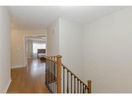 89 Finegan Circle, Brampton, ON - Indoor Photo Showing Other Room