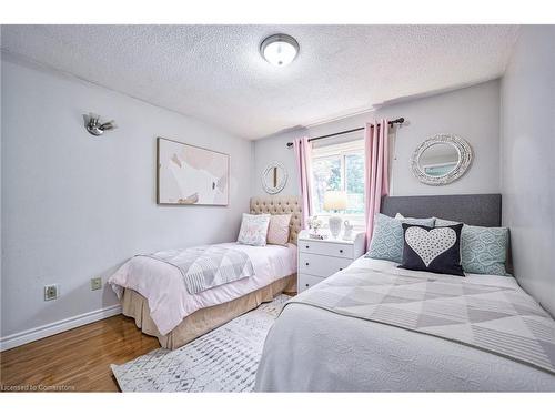 20 Scarfair Pathway, Toronto, ON - Indoor Photo Showing Bedroom