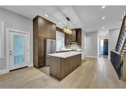 75 Kenilworth Avenue, Toronto, ON - Indoor Photo Showing Kitchen With Upgraded Kitchen