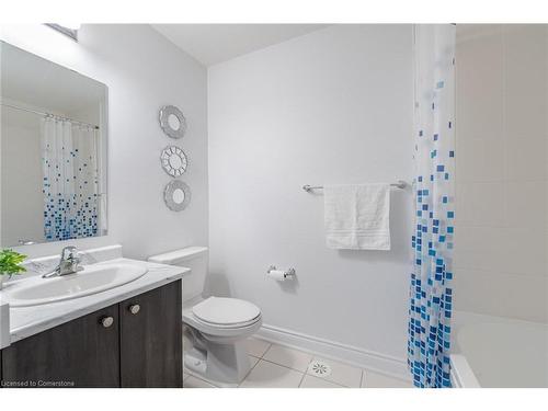 417 Athabasca Common, Oakville, ON - Indoor Photo Showing Bathroom