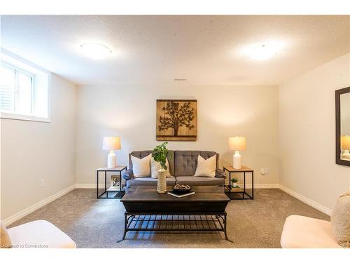 11 Cortland Terrace, St. Thomas, ON - Indoor Photo Showing Living Room