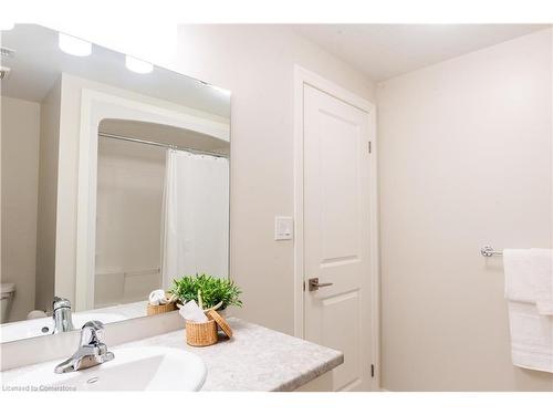 11 Cortland Terrace, St. Thomas, ON - Indoor Photo Showing Bathroom