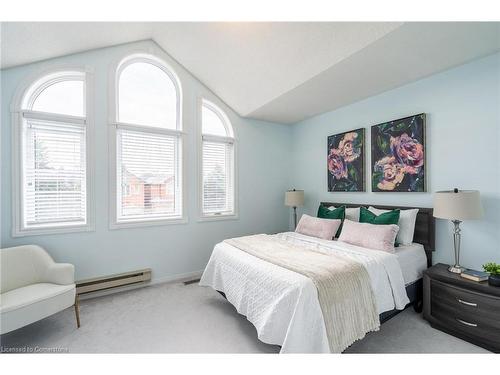 5875 Mersey Street, Mississauga, ON - Indoor Photo Showing Bedroom