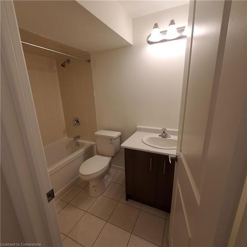 3 Harwood Street, Tillsonburg, ON - Indoor Photo Showing Bathroom